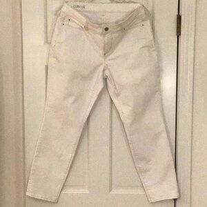 Jeans, Ann Taylor, curvy fit, size 10P, white, only worn twice.